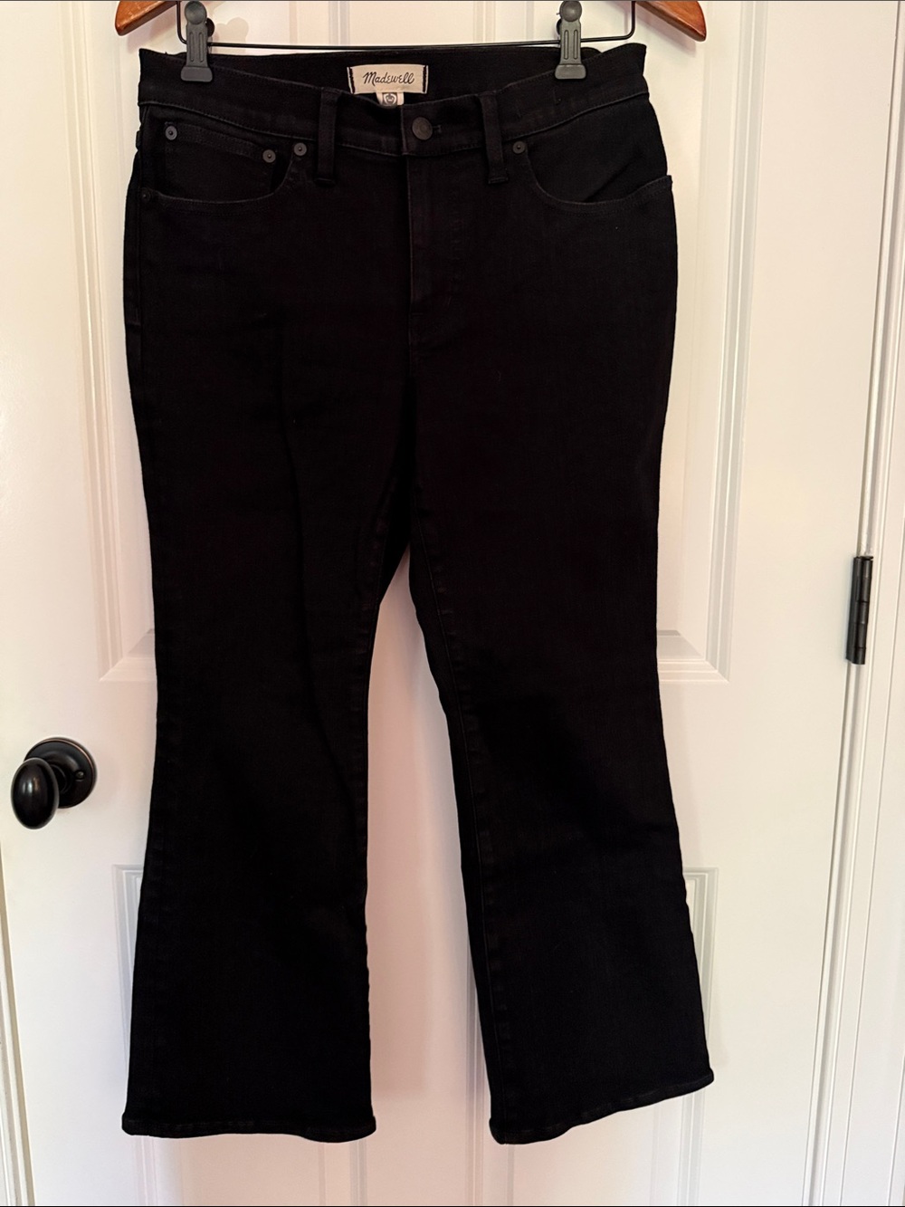 Madewell Black Kick Out Boot-Cut Cropped Jeans